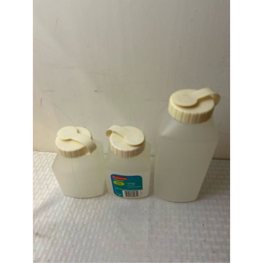 3 Rubbermaid bottles cream lid lot pints qt‎ USA